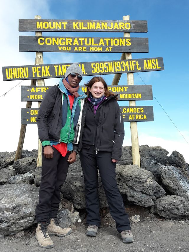Kirsten Hart Kilimanjaro01